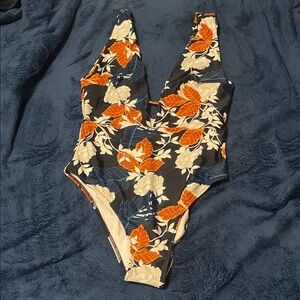 Cupshe Floral Swimwear with Orange and White Accents